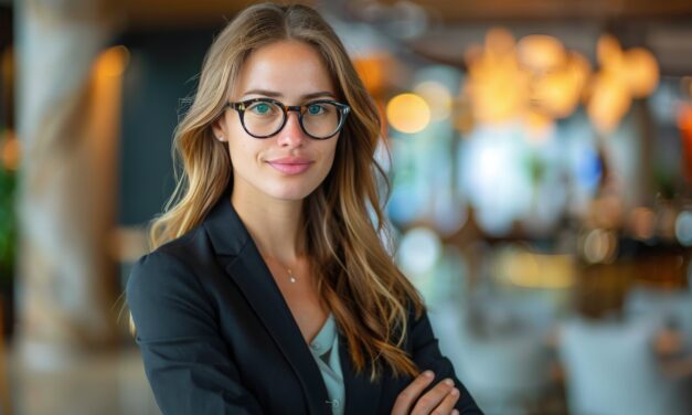 Tips for Dining Etiquette with Your Boss or Anchor Client