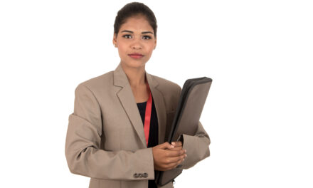 8 Career Tips to Unlock Your Potential as a Leader