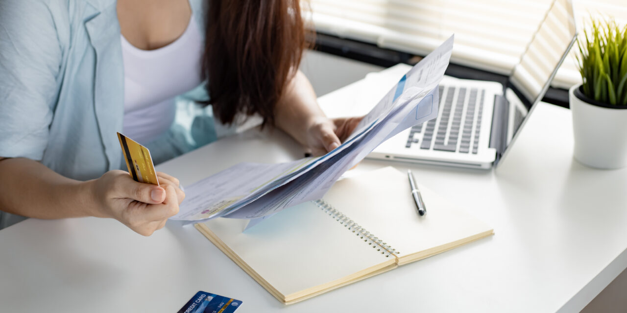 Benefits, Precautions in Issuing Business Credit Cards to Employees